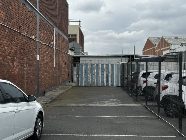 To Let Commercial Property for Rent in Paarden Eiland Western Cape